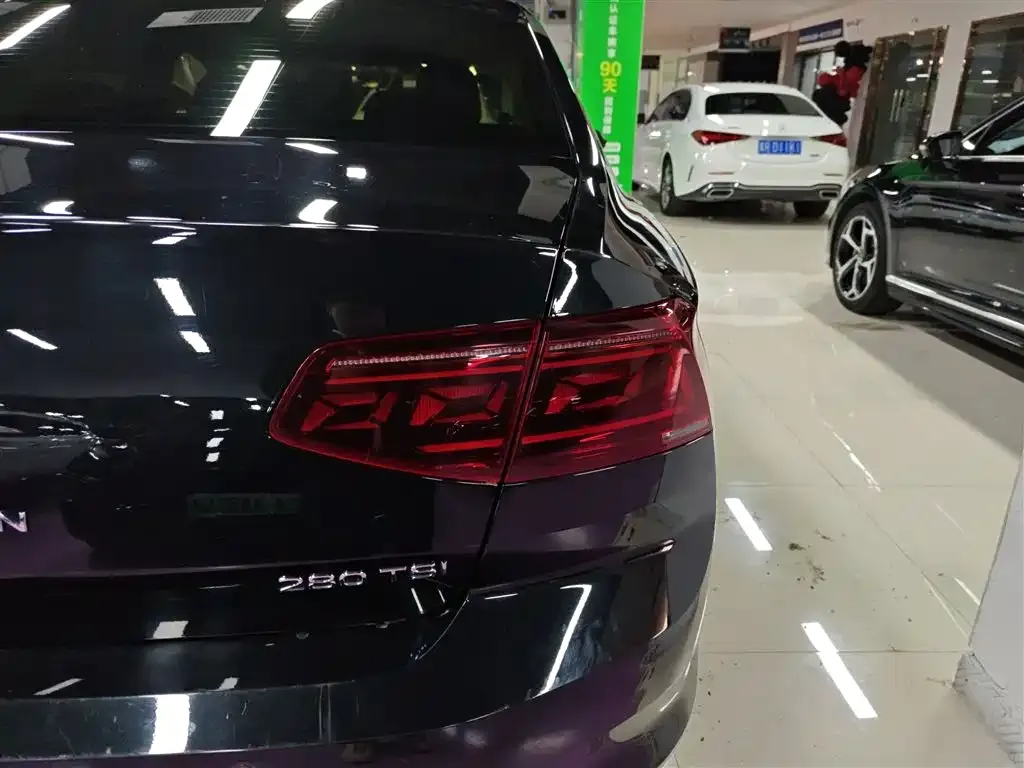Volkswagen Magotan 2024 из CN, фото 7