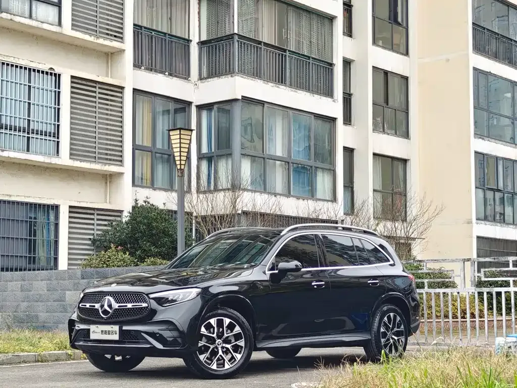 Mercedes-Benz GLC 2024 из CN, фото 1