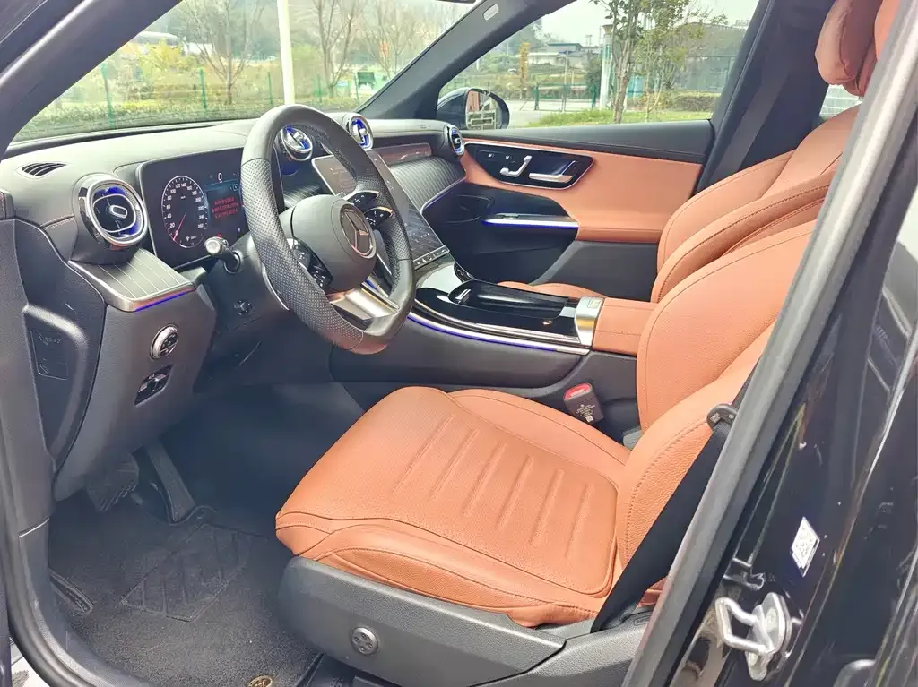 Mercedes-Benz GLC 2024 из CN, фото 3