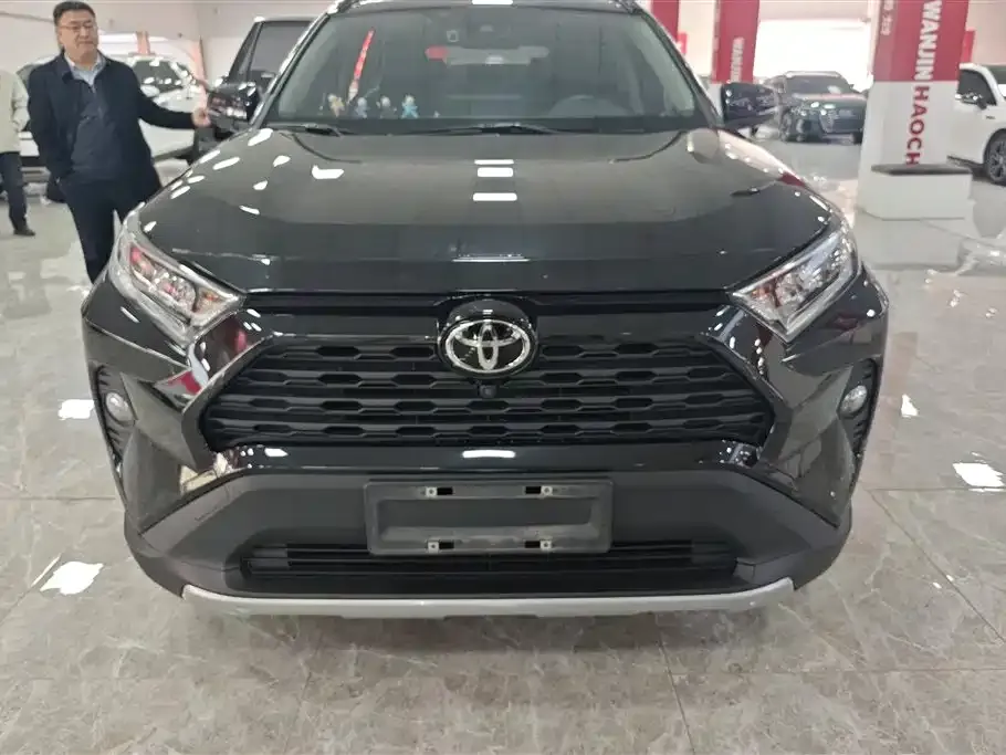 Toyota RAV4 2021 из CN, фото 2