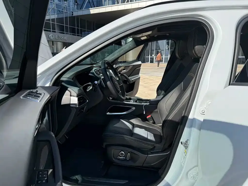Jaguar F-PACE 2021 из CN, фото 3