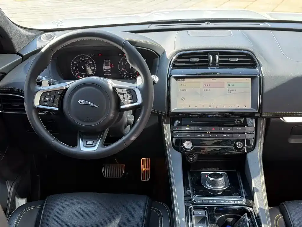 Jaguar F-PACE 2021 из CN, фото 8