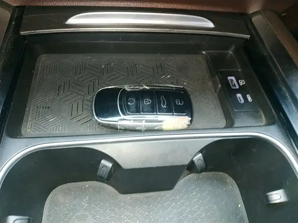 Chery Tiggo 8 PRO 2023 из CN, фото 8