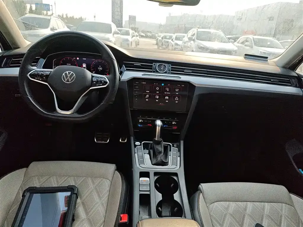 Volkswagen Magotan 2023 из CN, фото 9