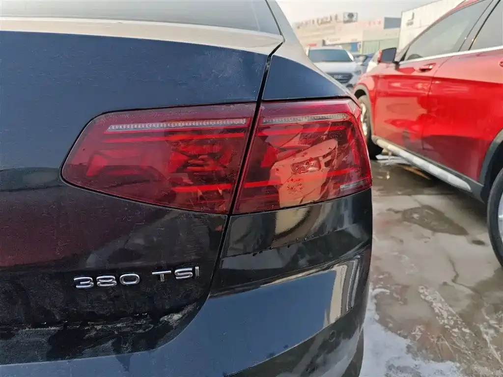 Volkswagen Magotan 2023 из CN, фото 6