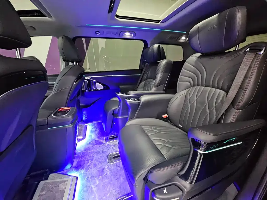 GAC Motor Trumpchi M8 — фото 3