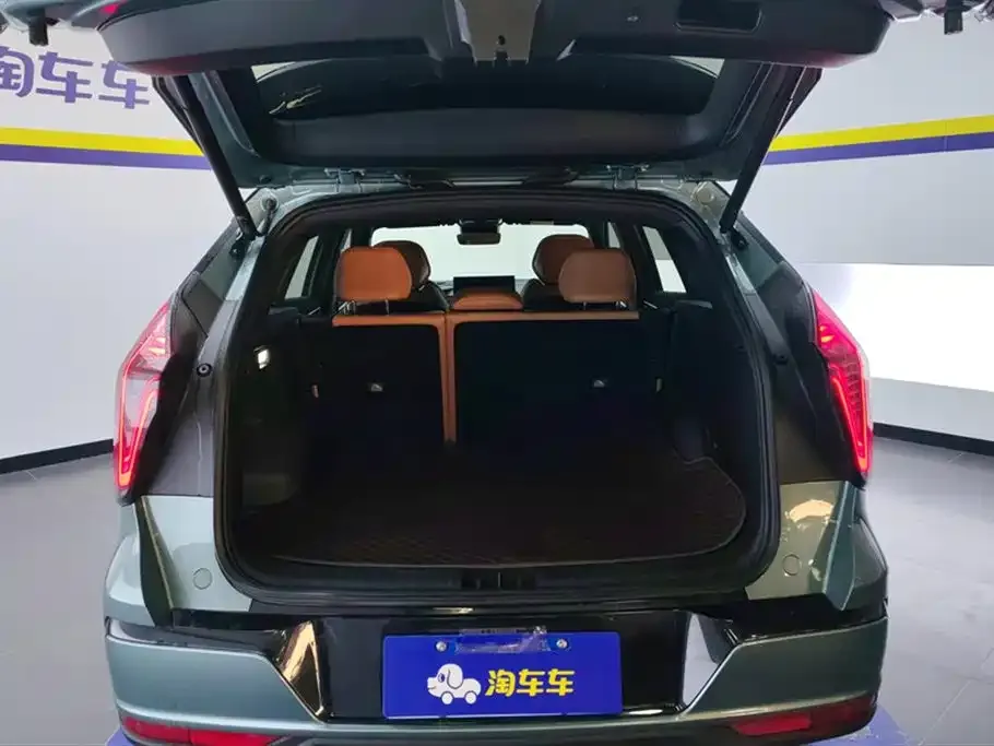 Geely Boyue L 2025 из CN, фото 3