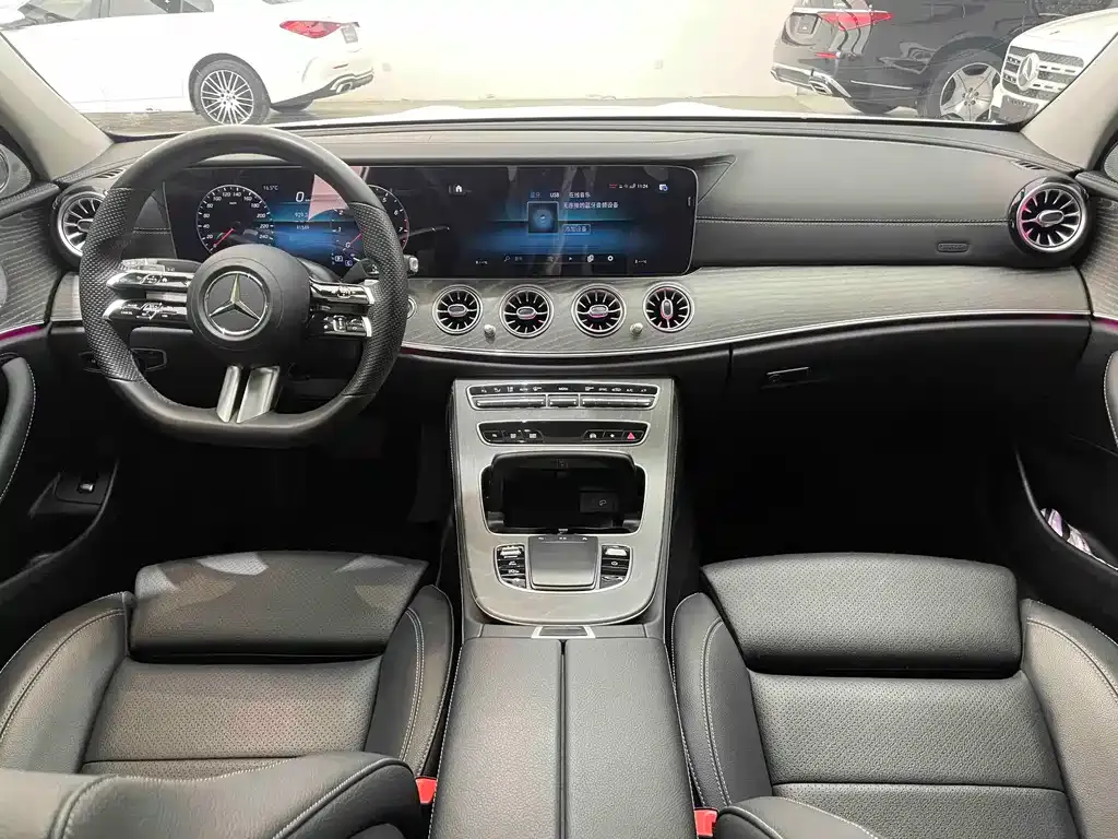 Mercedes-Benz E-Class 2022 из CN, фото 8