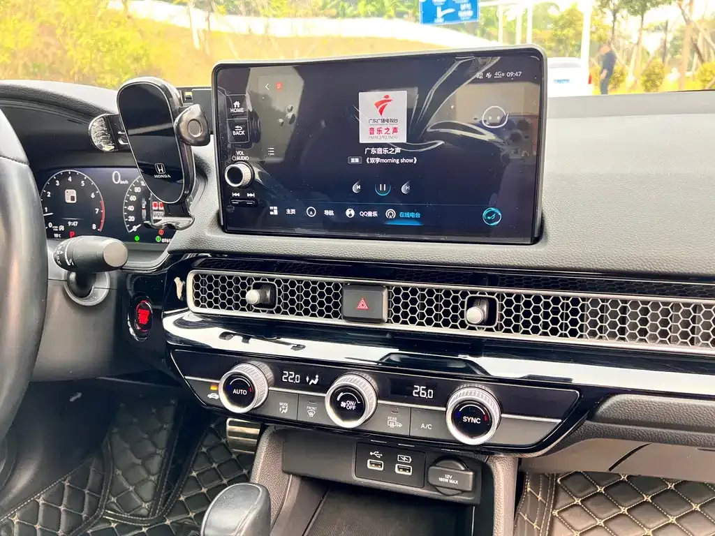 Honda Civic — фото 5