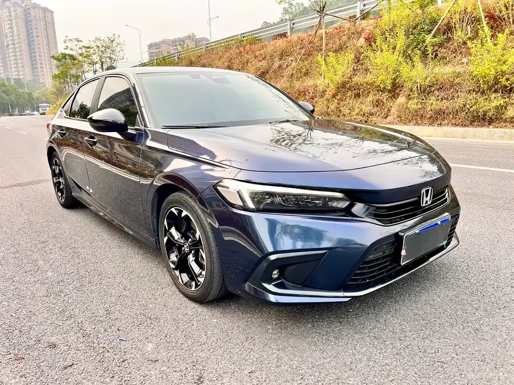 Honda Civic — фото 7