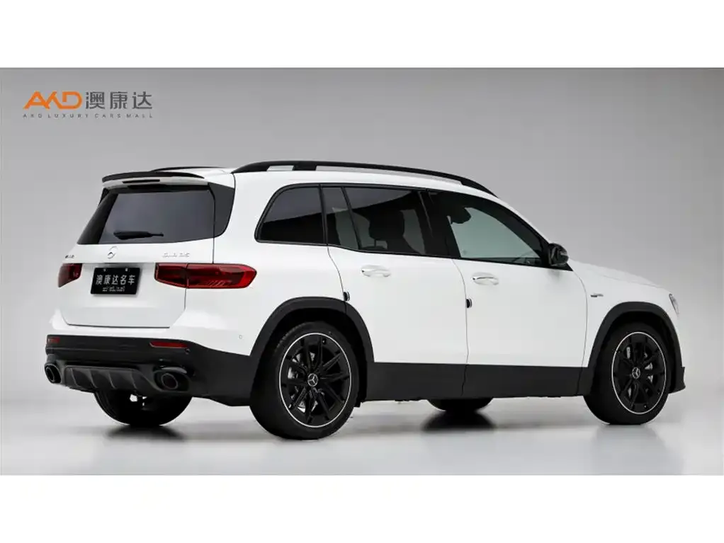 Mercedes-Benz GLB AMG — фото 2