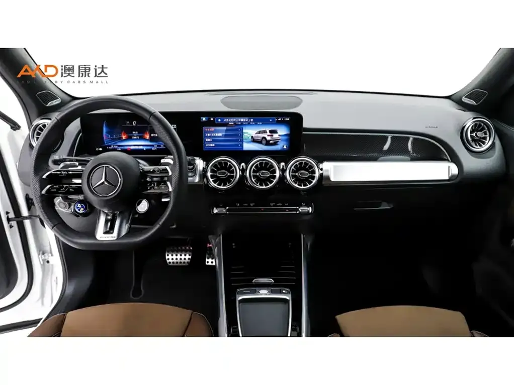 Mercedes-Benz GLB AMG — фото 10