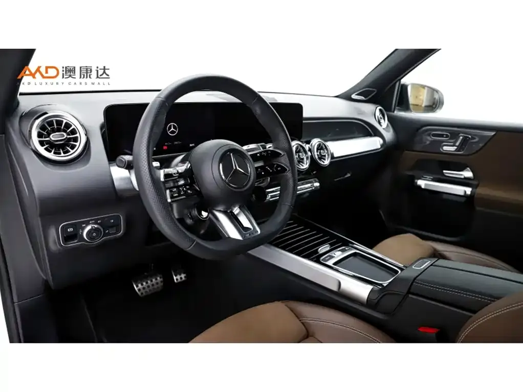 Mercedes-Benz GLB AMG — фото 9