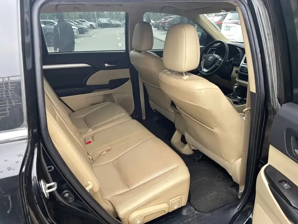 Toyota Highlander 2021 из CN, фото 4