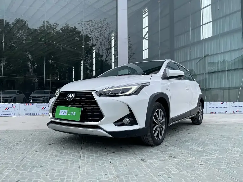 Toyota Yaris L 2023 из CN, фото 1