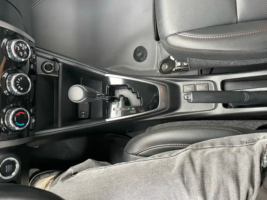 Toyota Yaris L 2023 из CN, фото 10