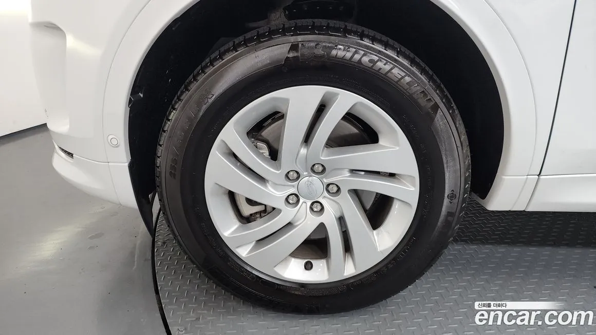 Land Rover Discovery Sport 2025 из KR, фото 10