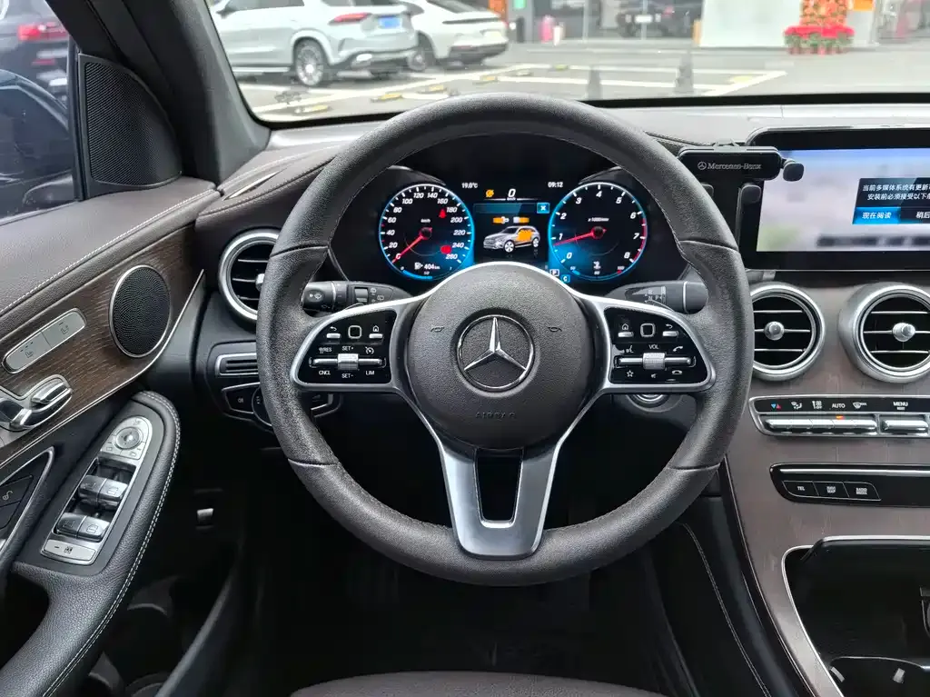 Mercedes-Benz GLC 2021 из CN, фото 4