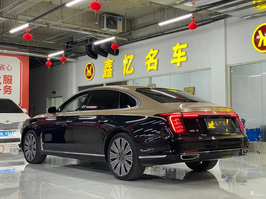 Hongqi H9 2025 из CN, фото 6
