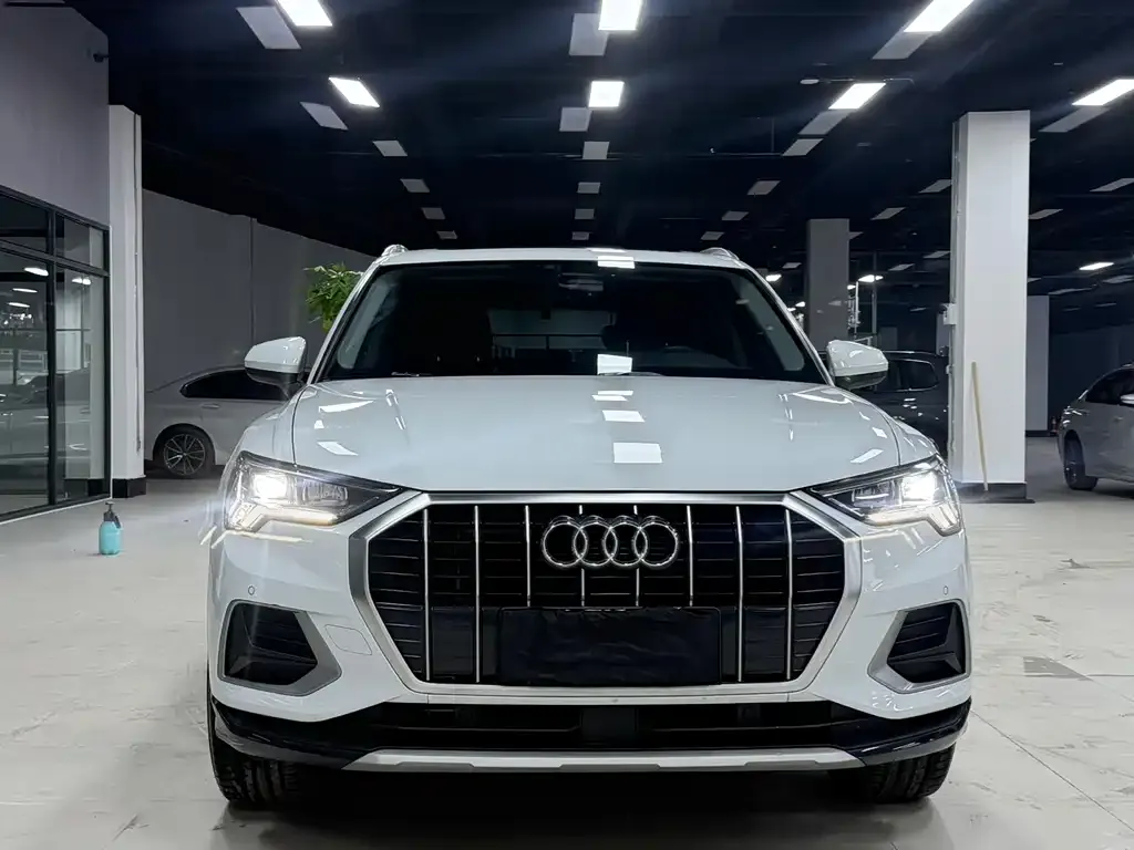 Audi Q3 — фото 4