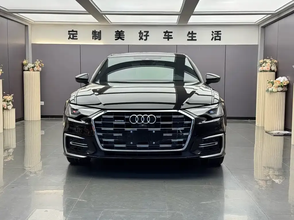 Audi A6L 2022 из CN, фото 5