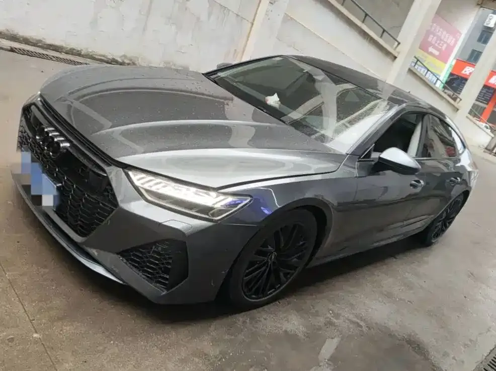 Audi A7 2021 из CN, фото 1