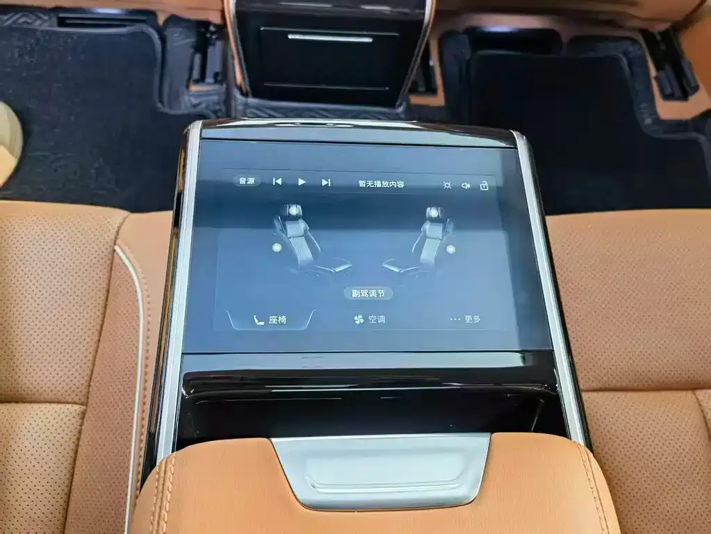 Hongqi H9 2022 из CN, фото 8