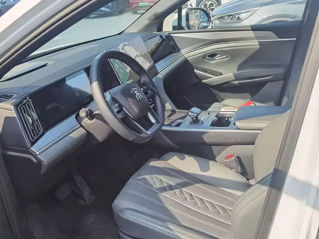 BYD L DM-i 2025 из CN, фото 4