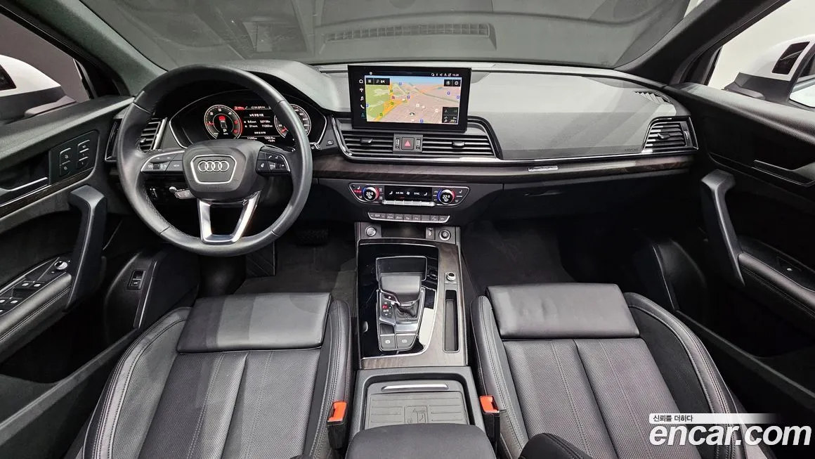 Audi Q5 2023 из KR, фото 6