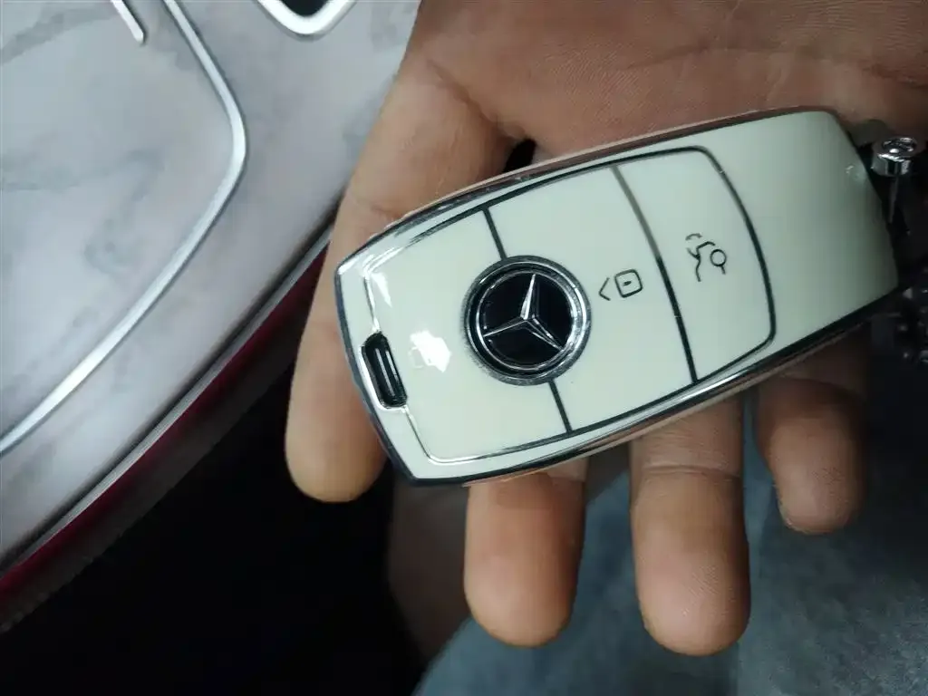Mercedes-Benz E-Class 2023 из CN, фото 2