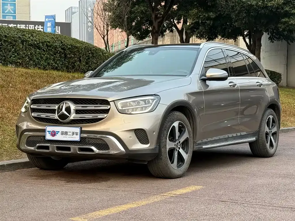 Mercedes-Benz GLC — фото 1