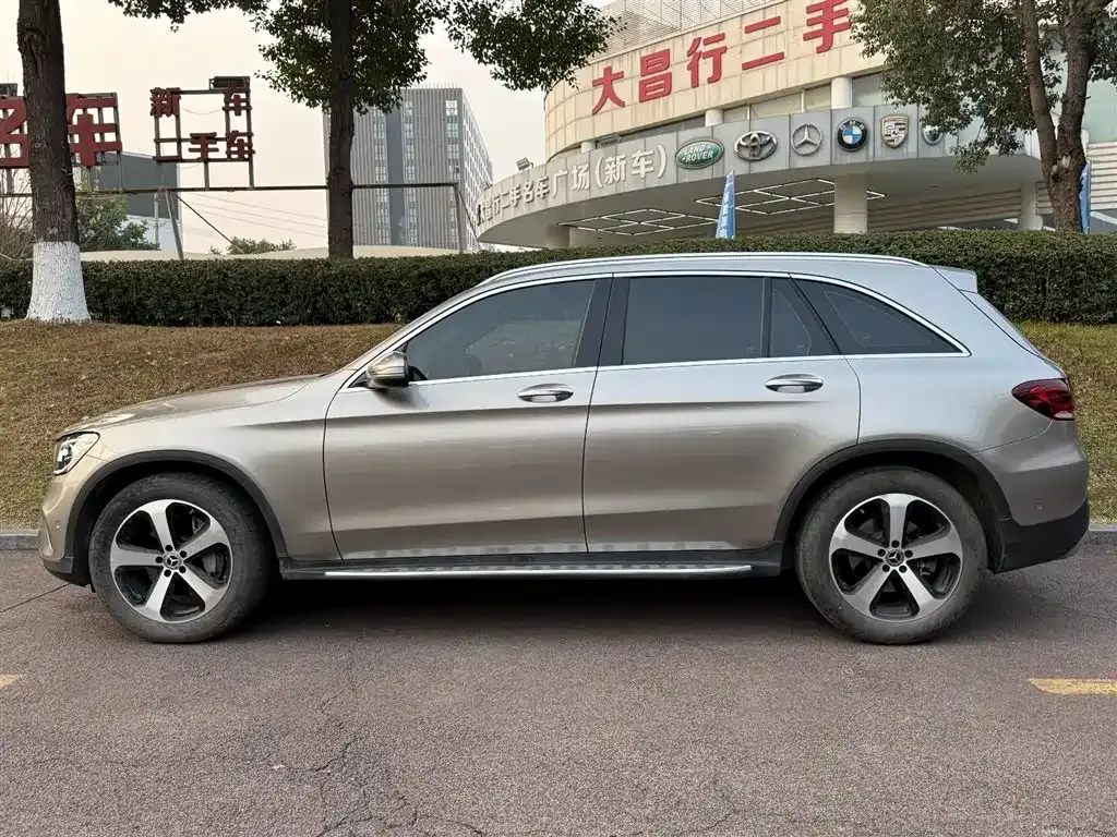 Mercedes-Benz GLC — фото 4