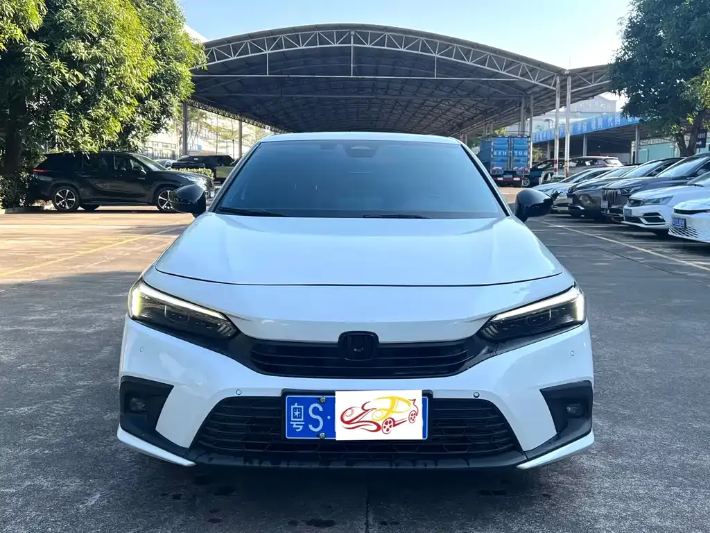 Honda Civic — фото 7