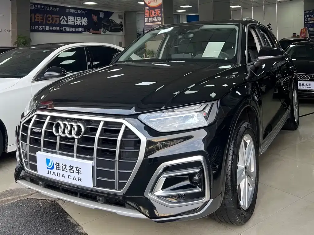 Audi Q5L 2023 из CN, фото 1