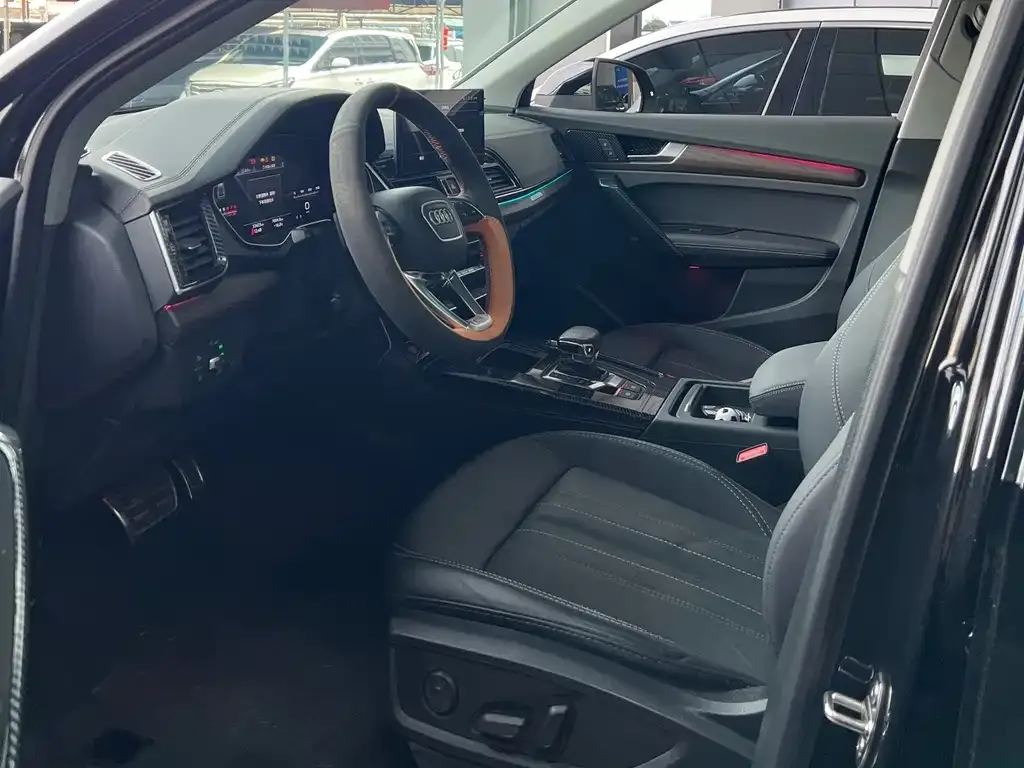 Audi Q5L 2023 из CN, фото 5