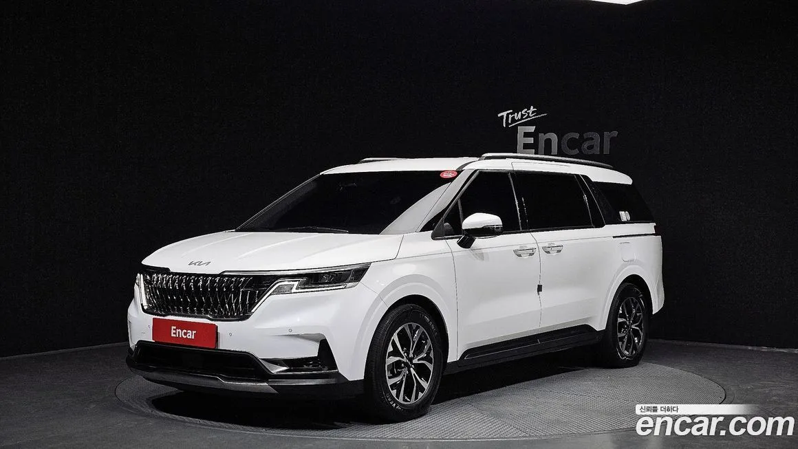 Kia Carnival 2023 из KR, фото 1