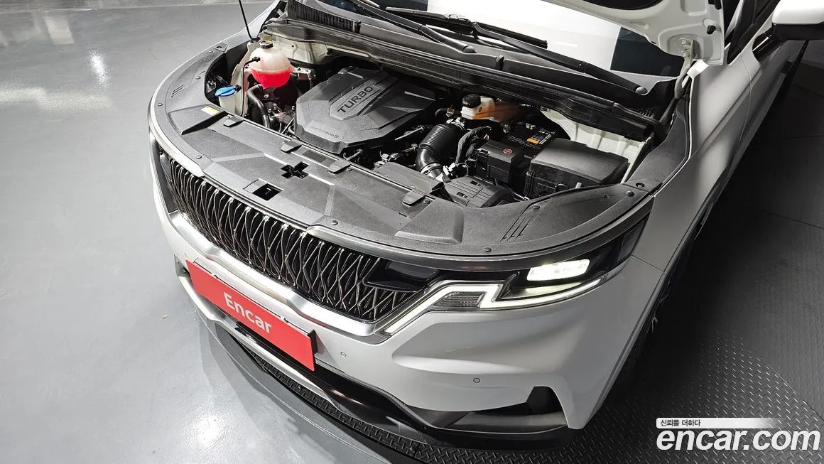 Kia Carnival 2023 из KR, фото 2