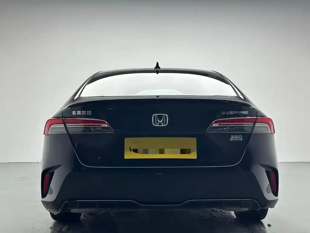 Honda Inspire — фото 6