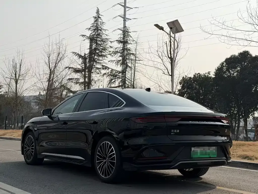 BYD Han 2025 из CN, фото 4
