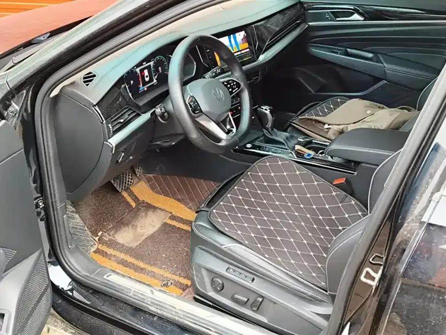 Volkswagen Passat — фото 6