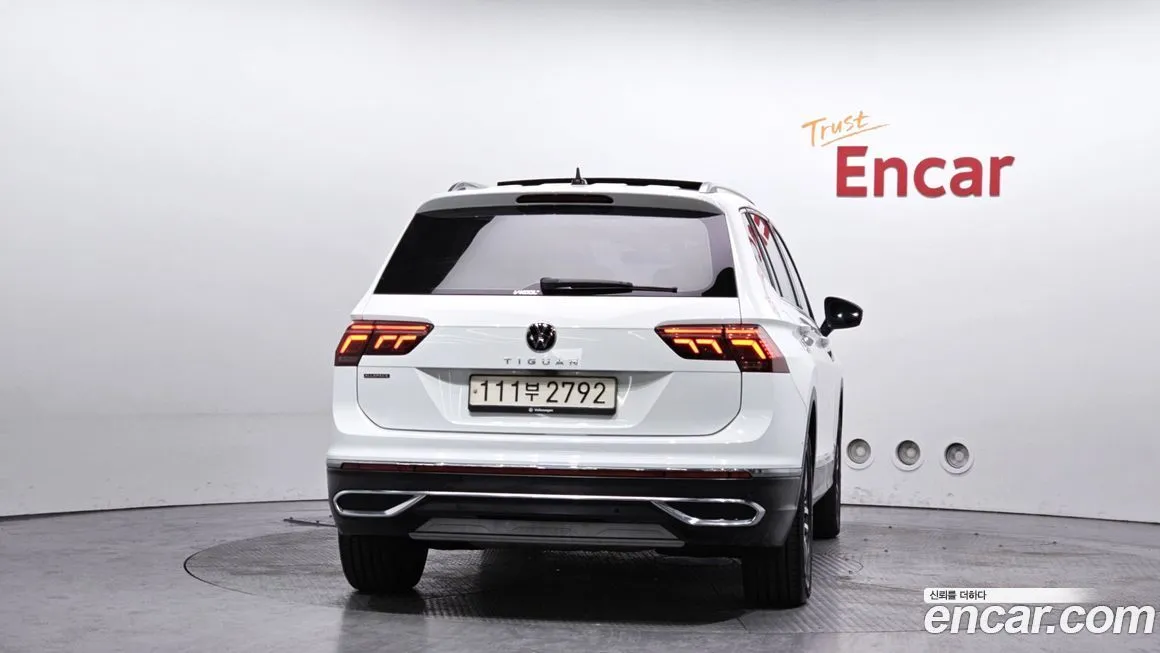 Volkswagen Tiguan 2023 из KR, фото 2