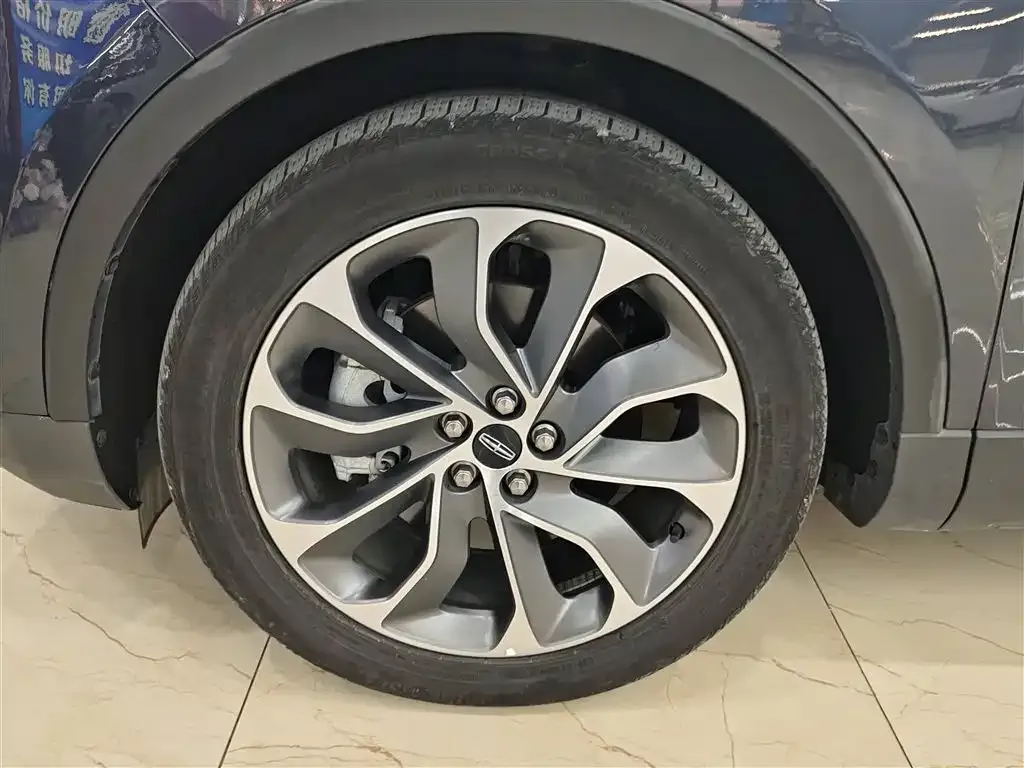Lincoln Nautilus 2023 из CN, фото 3