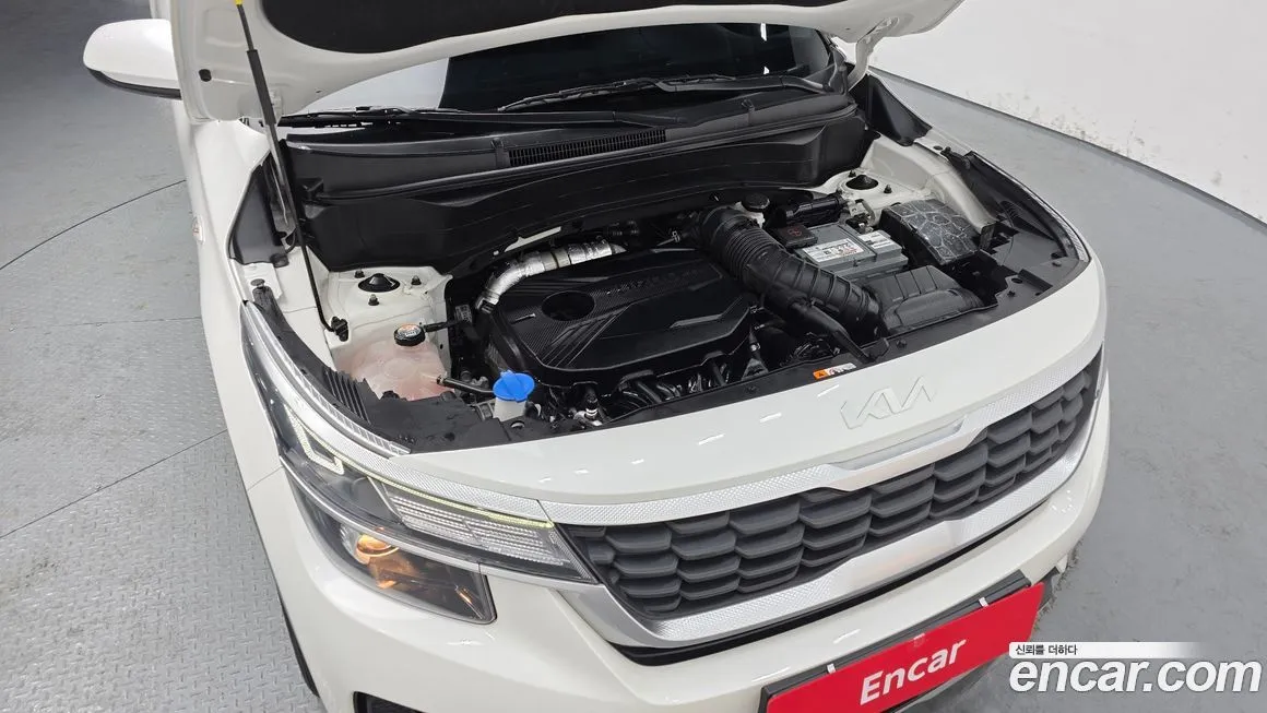 Kia Seltos 2023 из KR, фото 2