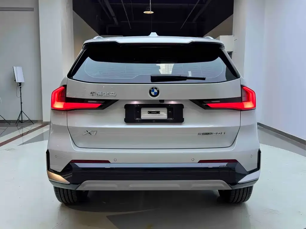 BMW X1 2023 из CN, фото 9