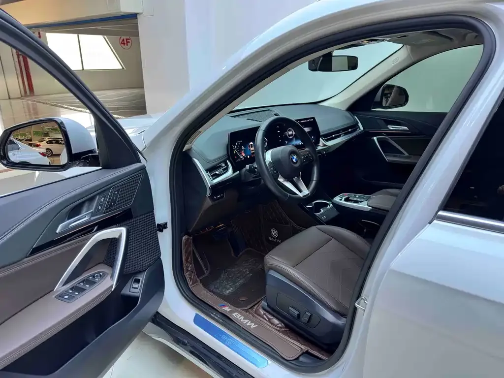 BMW X1 2023 из CN, фото 5