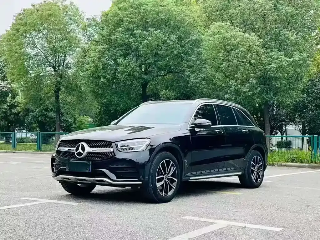 Mercedes-Benz GLC — фото 1