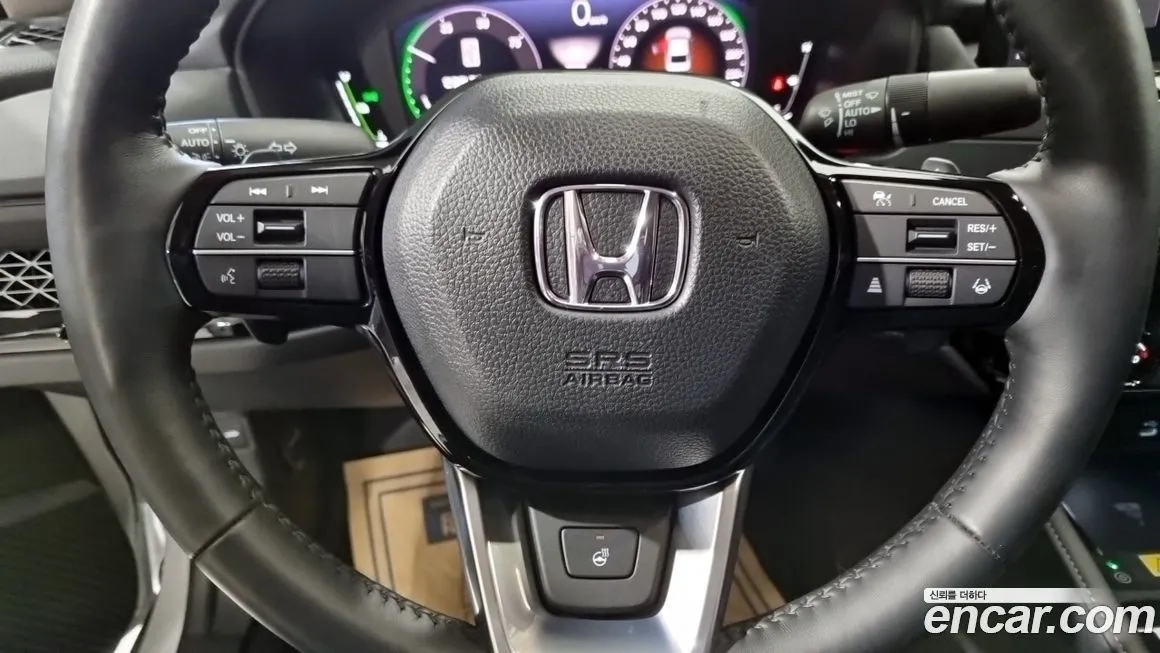 Honda Accord — фото 10