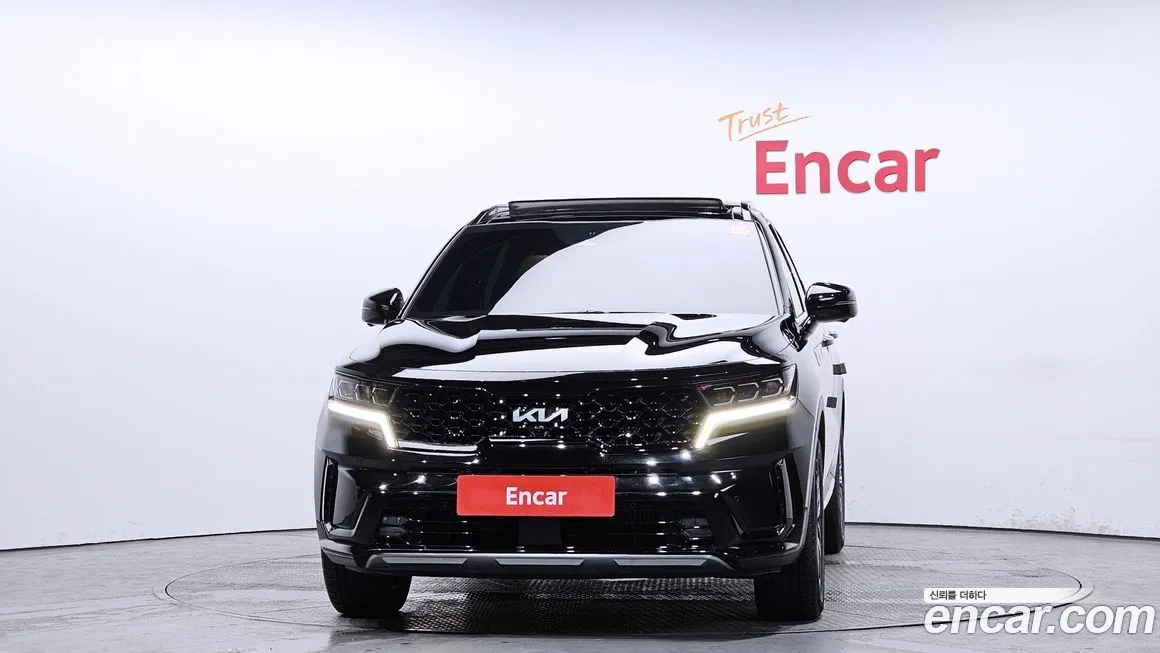 Kia Sorento — фото 10