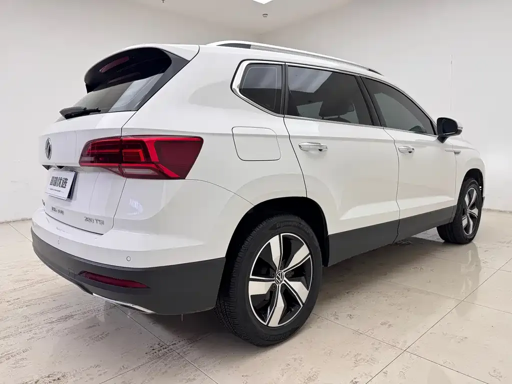 Volkswagen Tharu 2022 из CN, фото 9