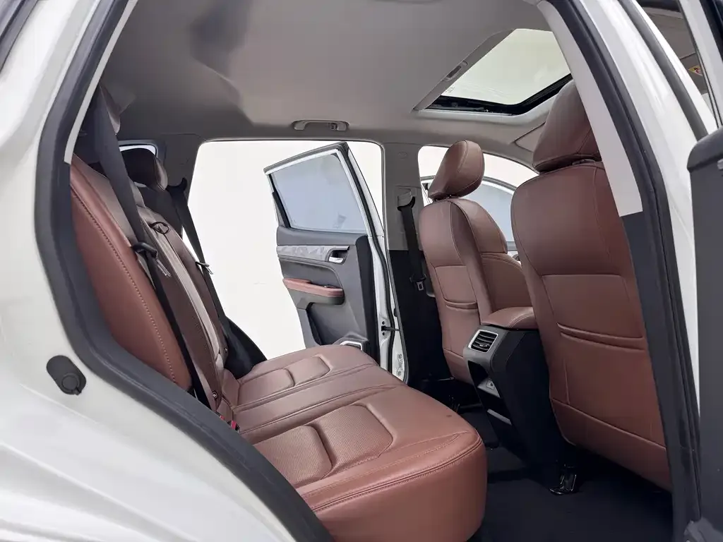 Geely Vision X6 2022 из CN, фото 2